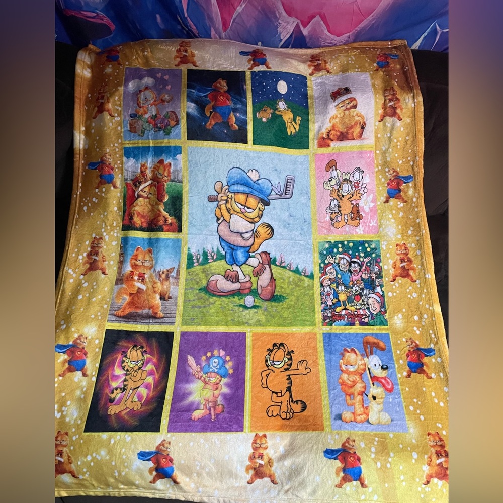 Garfield Super Soft Throw Blanket